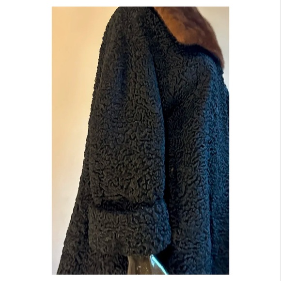 SOLD Schiaparelli vintage mahogany mink & Persian lamb coat, circa 1950s - Picture 10 of 12